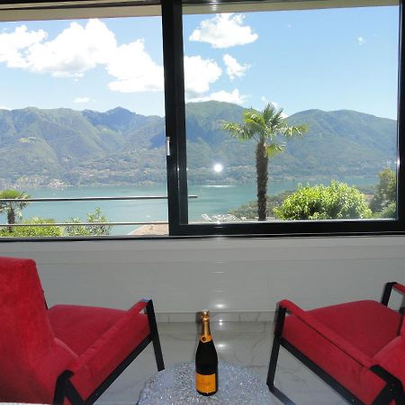 Appartamento Incantevole Con Vista Lago Strepitosa Orselina Kültér fotó