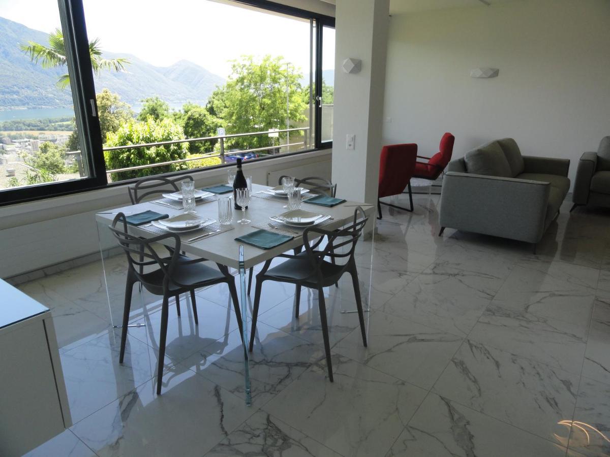 Appartamento Incantevole Con Vista Lago Strepitosa Orselina Kültér fotó