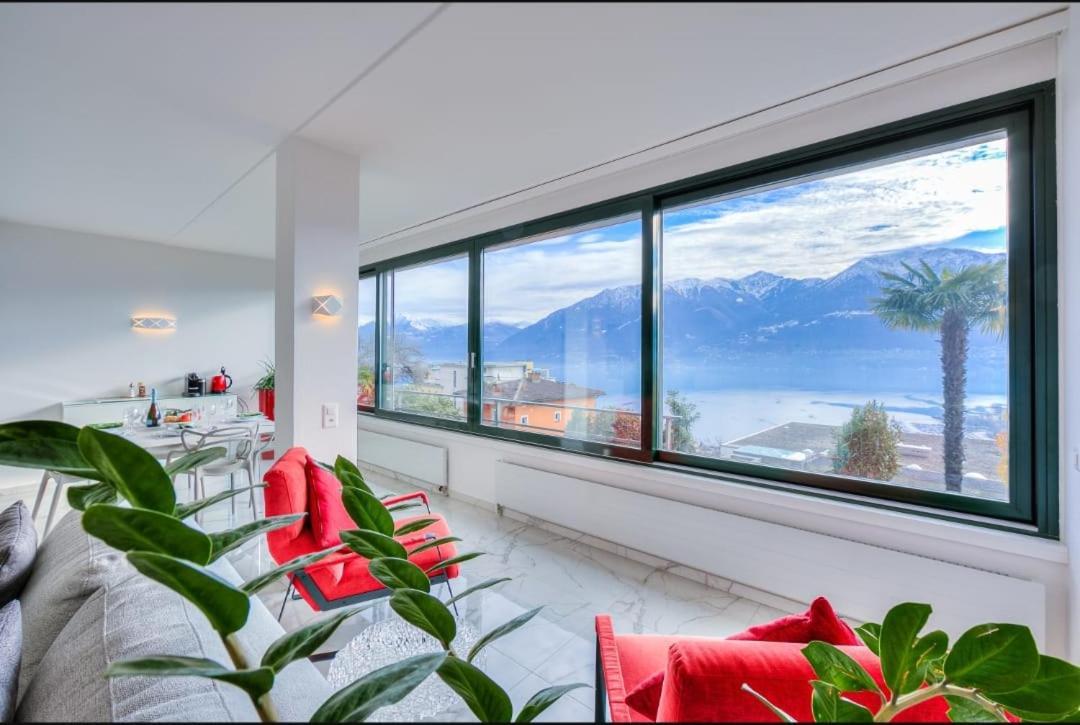Appartamento Incantevole Con Vista Lago Strepitosa Orselina Kültér fotó